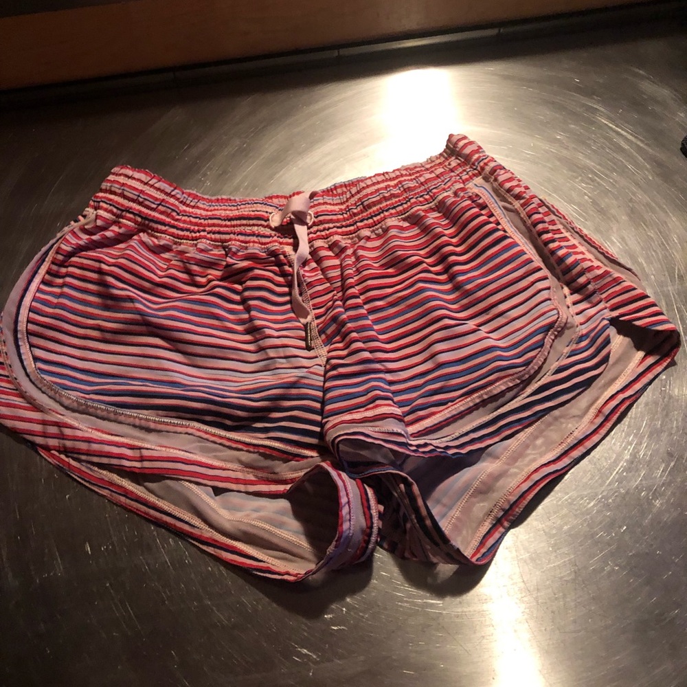 Lululemon shorts size 10